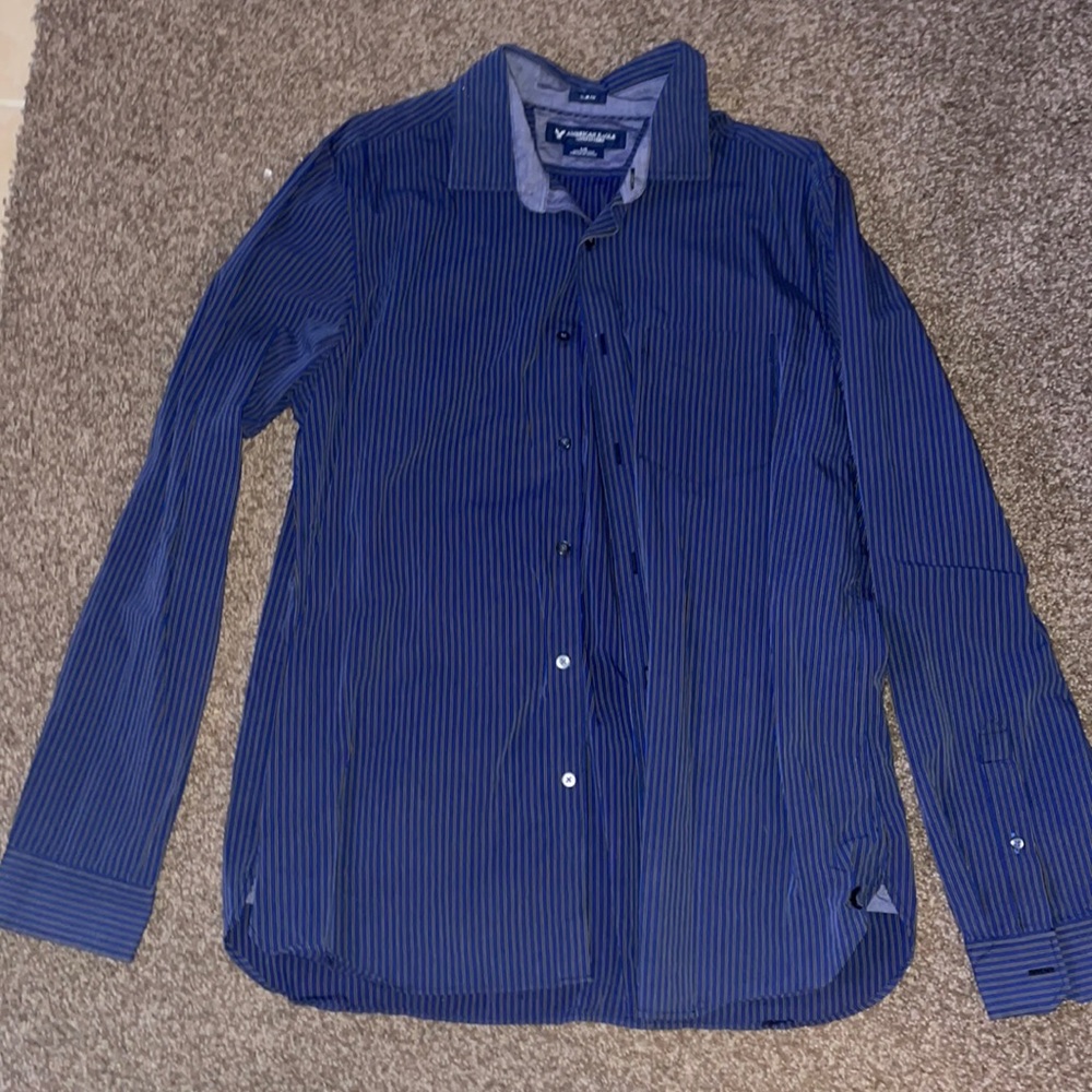 American eagle outfitters blue w/ yellow stripes button up shirt